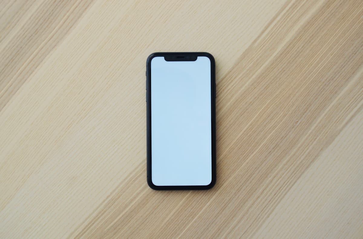 Smartphone screen repair and replacement Smartphone screen repair and replacement